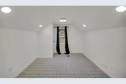 738 W 129th Place, Chicago, IL 60628 - Photo 11