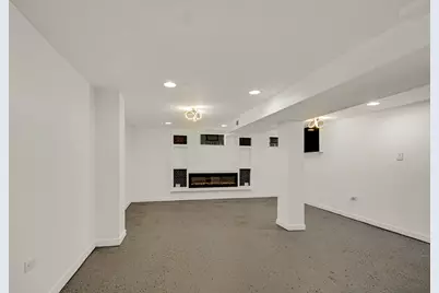 738 W 129th Place, Chicago, IL 60628 - Photo 15