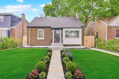 738 W 129th Place, Chicago, IL 60628 - Photo 1