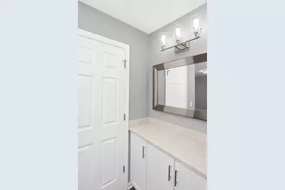 3 Whitehall Court, Streamwood, IL 60107 - Photo 9
