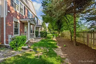 102 Neutrenton Ave, Elgin, IL 60120 - Photo 31