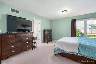 102 Neutrenton Ave, Elgin, IL 60120 - Photo 19