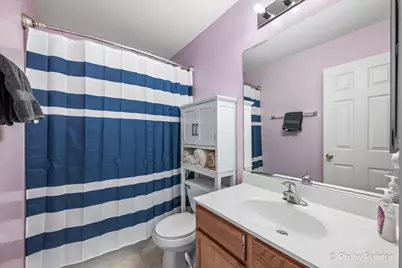 102 Neutrenton Avenue, Elgin, IL 60120 - Photo 23