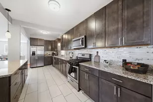 633 N Latrobe Ave, Chicago, IL 60644 - Photo 5