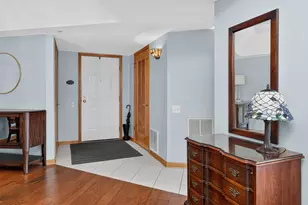 16040 Boardwalk Ln, Orland Park, IL 60467 - Photo 3