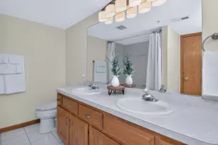 16040 Boardwalk Ln, Orland Park, IL 60467 - Photo 15