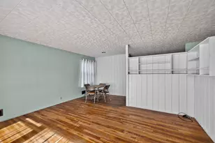 1212 N 1st St, Dekalb, IL 60115 - Photo 3