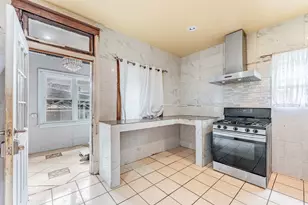 6023 S Talman Ave, Chicago, IL 60629 - Photo 9