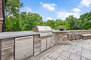 4050 Sterling Rd, Downers Grove, IL 60515 - Photo 49