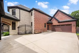 4050 Sterling Rd, Downers Grove, IL 60515 - Photo 51