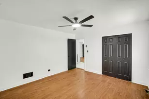 8459 S Elizabeth St, Chicago, IL 60620 - Photo 7