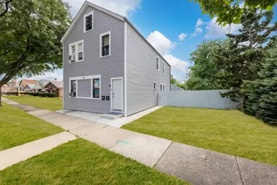 3800 Saint Paul Avenue, Bellwood, IL 60104 - Photo 1