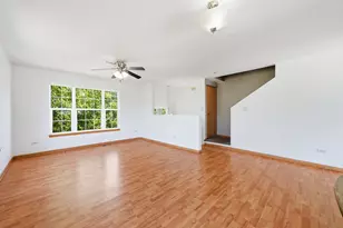 531 Meadow Lily Dr, Joliet, IL 60431 - Photo 5