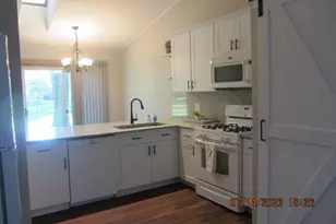 3451 Waterford Way, Island Lake, IL 60042 - Photo 5