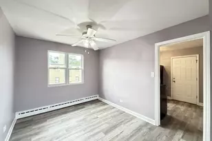 2057 E 72nd St, Chicago, IL 60649 - Photo 11
