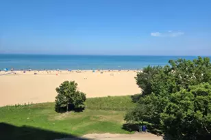 5733 N Sheridan Rd, Chicago, IL 60660 - Photo 7