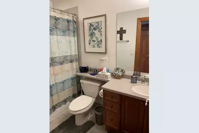 4051 N Kenmore Avenue #1S, Chicago, IL 60613 - Photo 9
