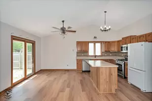1521 Lady Brunetta Rd, Bourbonnais, IL 60914 - Photo 11