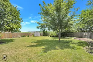 1521 Lady Brunetta Rd, Bourbonnais, IL 60914 - Photo 3