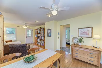 139 N Washington Street, Westmont, IL 60559 - Photo 7
