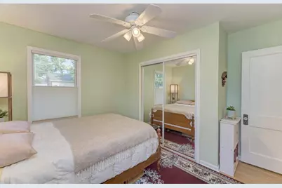 139 N Washington Street, Westmont, IL 60559 - Photo 9