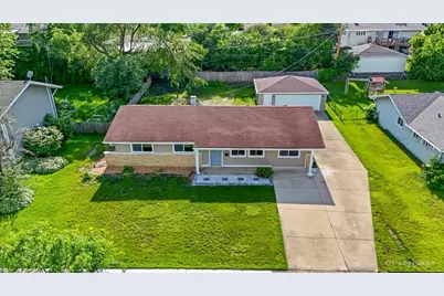 1420 Cooper Road, Hoffman Estates, IL 60169 - Photo 7