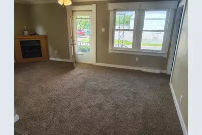 302 N 16th Street, Charleston, IL 61920 - Photo 15