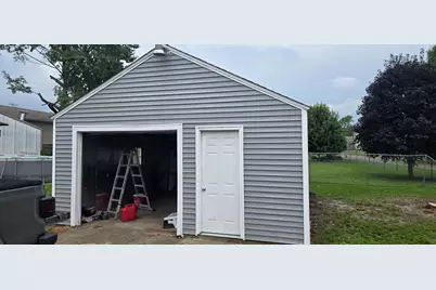 302 N 16th Street, Charleston, IL 61920 - Photo 5