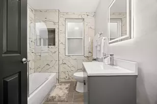 8251 S Carpenter St, Chicago, IL 60620 - Photo 17