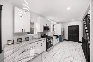 8251 S Carpenter St, Chicago, IL 60620 - Photo 9