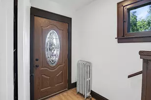 5441 S 74th Ave, Summit, IL 60501 - Photo 7
