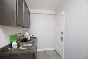 4606 N Beacon St, Chicago, IL 60640 - Photo 3
