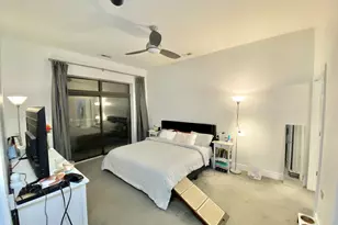 3300 W Irving Park Rd, Chicago, IL 60618 - Photo 15