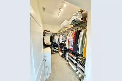 3300 W Irving Park Road #H5, Chicago, IL 60618 - Photo 17