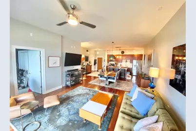 3300 W Irving Park Road #H5, Chicago, IL 60618 - Photo 11