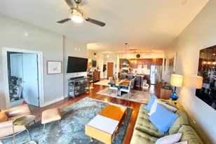 3300 W Irving Park Rd, Chicago, IL 60618 - Photo 11
