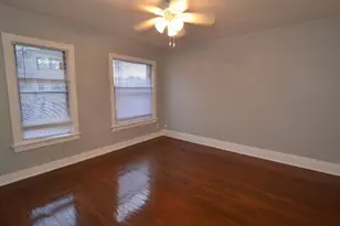 4602 N Beacon St, Chicago, IL 60640 - Photo 9