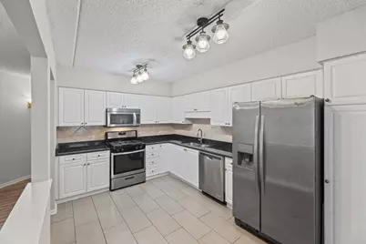 750 Pearson Street #208, Des Plaines, IL 60016 - Photo 11