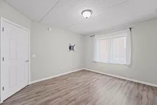 750 Pearson St, Des Plaines, IL 60016 - Photo 15