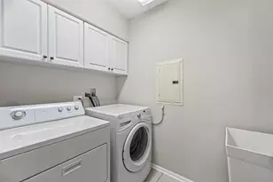 750 Pearson St, Des Plaines, IL 60016 - Photo 25