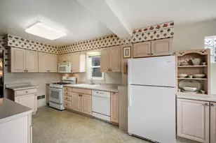 6214 N Karlov Ave, Chicago, IL 60646 - Photo 11