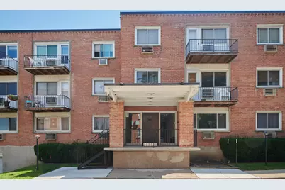 8541 Lotus Avenue #710, Skokie, IL 60077 - Photo 1