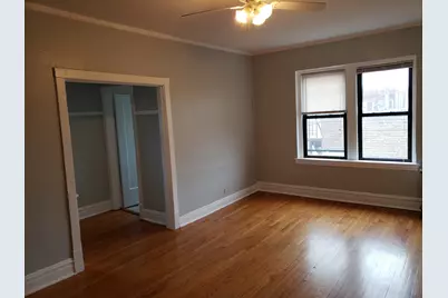 3412 W Montrose Avenue #209, Chicago, IL 60618 - Photo 3