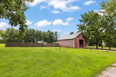 2013 Beecher Road, Plano, IL 60545 - Photo 15