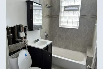 7648 S Luella Avenue, Chicago, IL 60649 - Photo 3