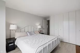 4343 N Clarendon Ave, Chicago, IL 60613 - Photo 9