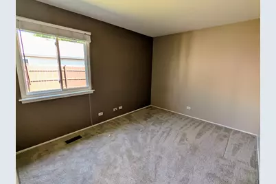 1 Oak Meadow Court, Streamwood, IL 60107 - Photo 11