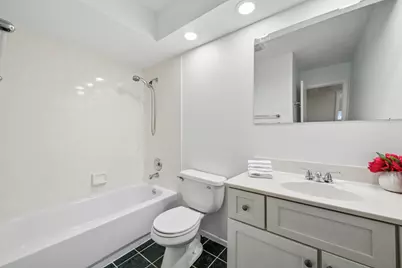 1165 Pleasant Run Drive #510, Wheeling, IL 60090 - Photo 11