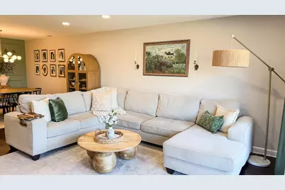 250 W Parliament Place #301, Mount Prospect, IL 60056 - Photo 7