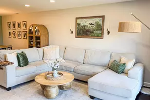 250 W Parliament Pl, Mount Prospect, IL 60056 - Photo 7